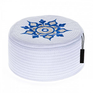 Bijelo-plavi geometrijski ručno izrađeni okrugli naqshbandi tariqah sufijski muslimanski kufi šešir Takke