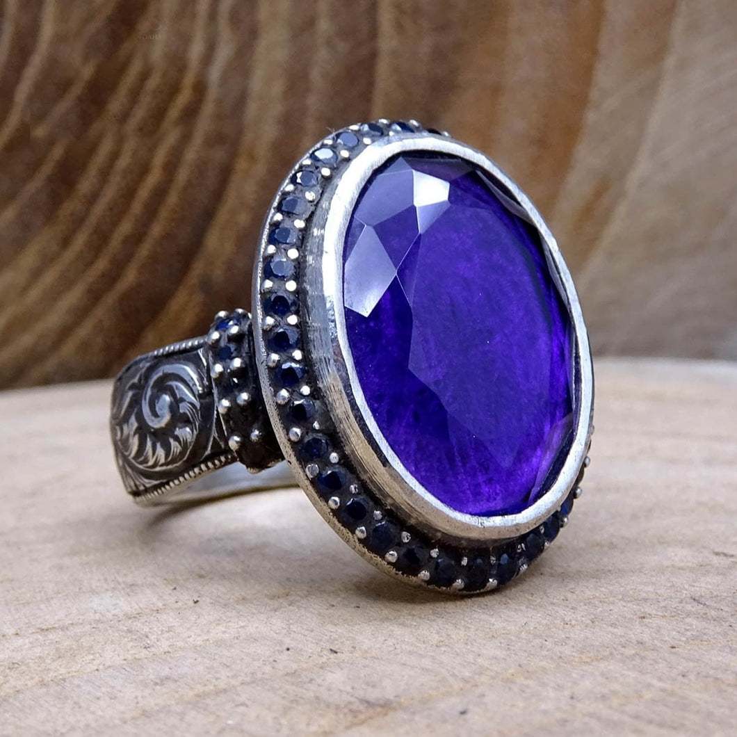 Amethyst Stone Sterling Silver Ring / Handmade Womens Ring / Signet Ring / Gemstone Ring / Gift for Her / Diamond Cut Ring
