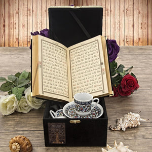 Kutia e dhuratave për Ramadan, dhuratë speciale për nënën, Kuran kadife, filxhan kafeje turke, grupe kafeje turke Dhuratë unike islamike MVD15
