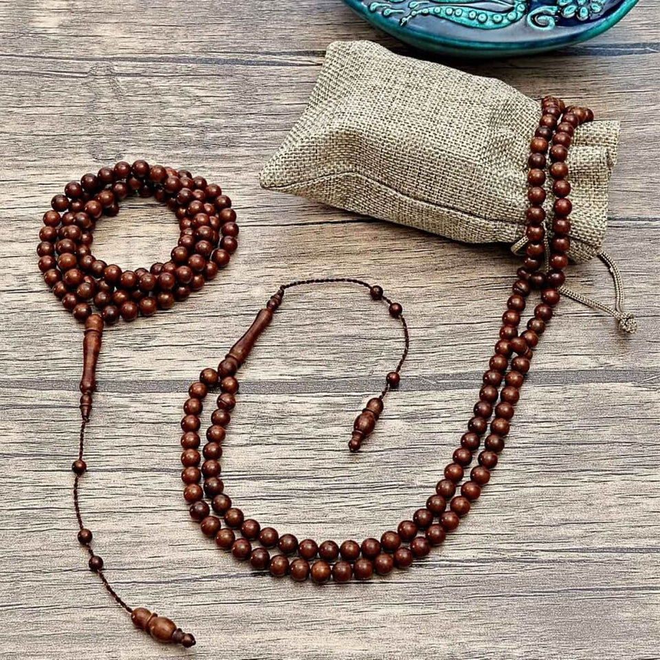 Unique Islamic Gift Box, Special Gift for Father, Quran, Prayer Mat, 99 Bead Tasbih, Coca Tasbih, Kufi Cap Eid Mubarak MVD56