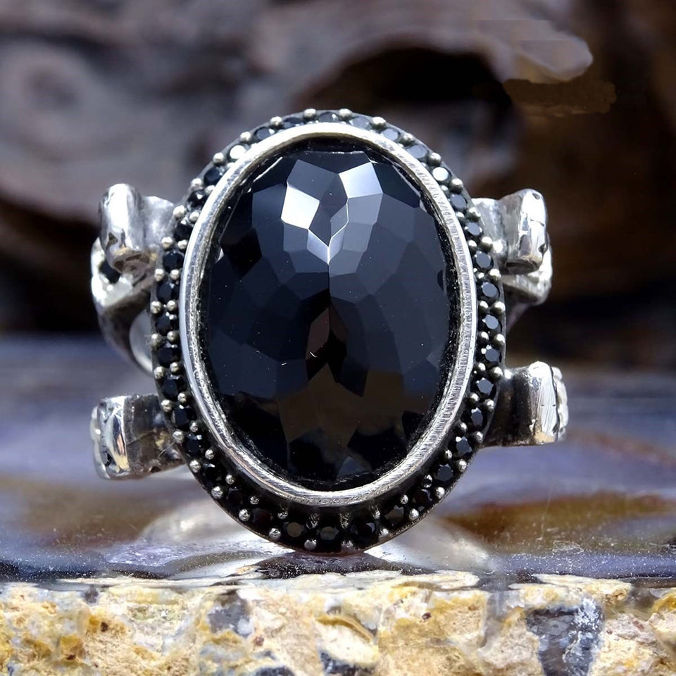 Facet geslepen zwarte steen Sterling zilveren ring / handgemaakte Womens ring / Signet ring / edelsteen ring / cadeau voor haar / diamant geslepen ring