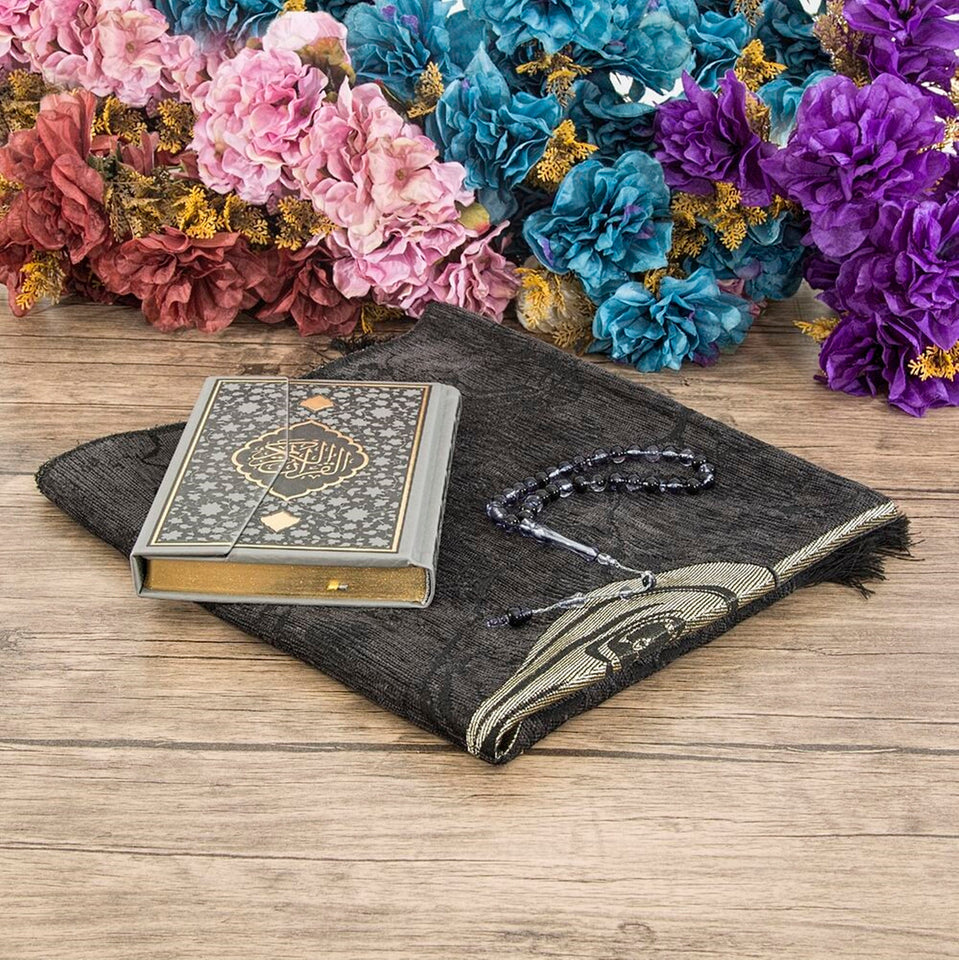 Special Design Black Gift Box | Prayer Mat | 33 Bead Tasbih Set | 33 Bead Tasbih Set | Personalized Gift