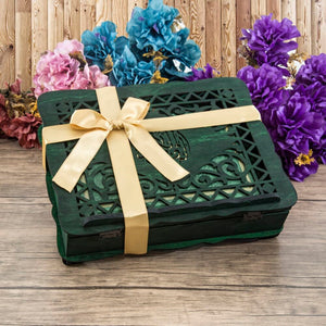 Lux Green Wooden Islamic Gift Box | Special Gift for Father | Thermo Leather Quran | Prayer Mat and Tasbeeh Set | Personalized Gift | AOS2