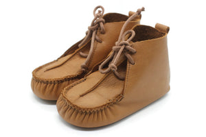 Light Brown Non-Slip First Walking Shoes Classic Breathable Hook Sneakers, Baby Moccasins, Newborn Leather Slippers