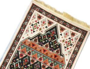 Килим Сеџаџа - Луксузен молитвен мат - молитвен килим - Јанамаз - Елегантен, висок квалитет, луксуз - уникатен исламски подарок