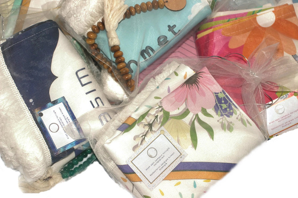 Personalized Prayer Mat for Kids, Pink Moon Islamic Praying Rug for Children, Educational Prayer Mat, Janamaz Muslim Child, First Prayer Mat