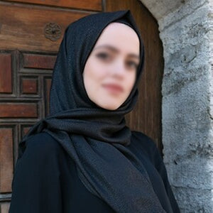 Sciarpa Hijab Nero Argentato | Hijab morbido stile turco | Muslimah Wear | Abbigliamento donna musulmana | Muslimah Hijab | Scialle islamico | Moda hijab