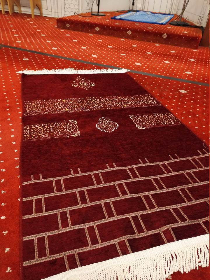 Red Kaaba Curtain Kiswah Sejadah, Prayer Mat, Prayer Rug, Muslim Gifts for Women, Personalized Gift, Eid Gifts, Islamic Home Decor