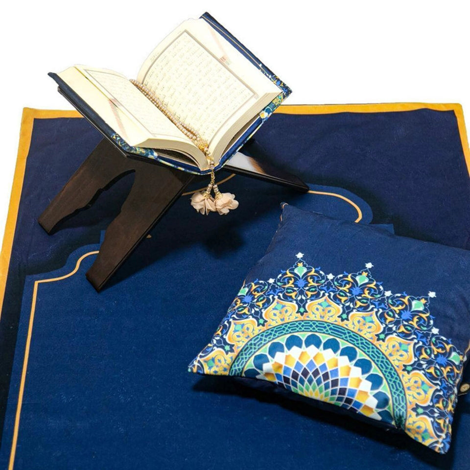 Navy Blue Sajadah Gift Box | Quran | Sajadah | Pillowcase | 33 Bead Pearl Islamic Gift | Personalized Gift | Tasbeeh Sejadah Set