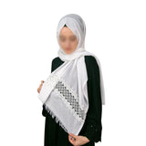 روسری سفید گیپور حجاب | حجاب سبک ترکی نرم | لباس مسلمانانه | لباس زنان مسلمان | مسلماه حجاب | شال اسلامی | مد حجاب