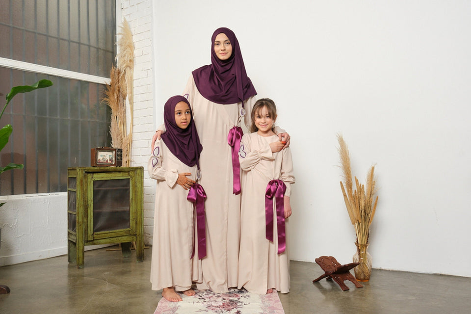 Moslim Burqa Abaya Vrouwen Hijab Jurken Gebed Kleding 2 Peices Sets Burka Niqab Lange Khimar Kaftan Robe Jilbab Islamitische Kleding abrikoos XXL Moslim Burqa Abaya Vrouwen Hijab Jurken Gebed Kleding 2 Peices Sets Burka Niqab Lange Khimar Kaftan Robe Jilbab Islamitische Kleding abrikoos XXL