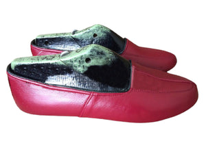 Lux Genuine Leather Red Feet Warmer na may Laki ng Babae | Mga medyas ng taglamig | Mga Sapatos sa Taglamig | Unisex House Tsinelas | Mga Kamay na Pantad na Pantakip sa Kamay | Home Shoe - islamicbazaar