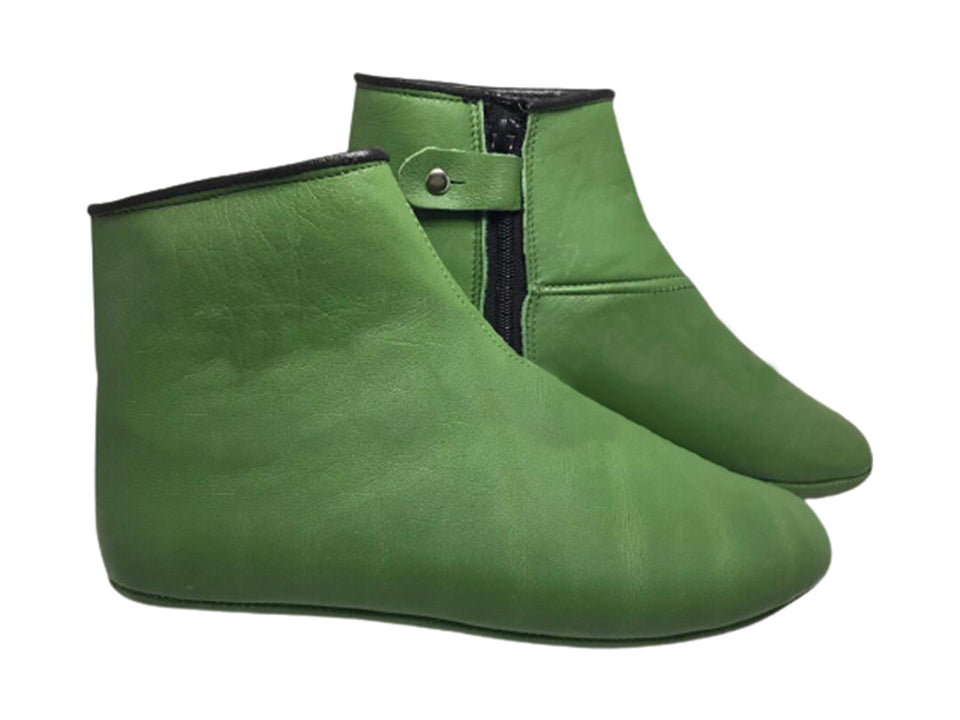 Lux Genuine Leather Green Feet Warmer with Women Size, Winter medyas, Foot Warmers, Tsinelas Islam Mest, Khuffain, Wudu Socks, Halal Socks - islamicbazaar