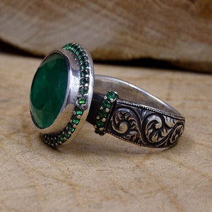 Prsten od srebra od zelenog kamena | Ručno rađeni ženski prsten | Prsten sa pečatom | Prsten od dragog kamenja | Poklon za nju | Prsten sa dijamantskim rezanjem | Dainty Ring