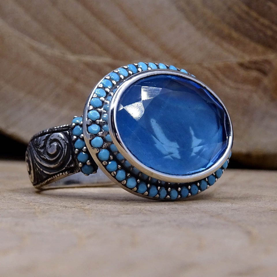 Zilveren ring met blauwe topaassteen | Handgemaakte damesring | Zegelring | Edelsteen Ring | Cadeau voor haar | Diamant geslepen ring | Sierlijke Ring