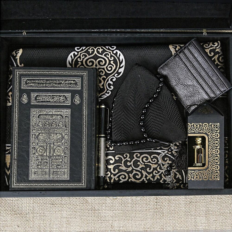 Special Design Black Wooden Gift Box | Kaaba Design Quran | Personalized Gift | Prayer Mat | Wallet | Essence | Taqiyyah | 33 Bead Tasbeeh