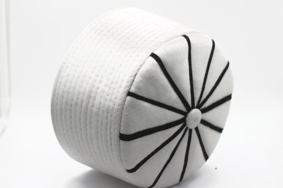 58 cm AKCIJA Pravi islamski šešir od filca, Baklawa dizajn Bijela muslimanska kufi kapa, muška muslimanska kufi šešira
