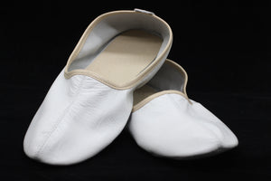 Genuine Leather Home Shoes, White Beige Slippers in Women Size, White Leather Socks, Leather Slippers, Traditional Home Shoes, Moccasin